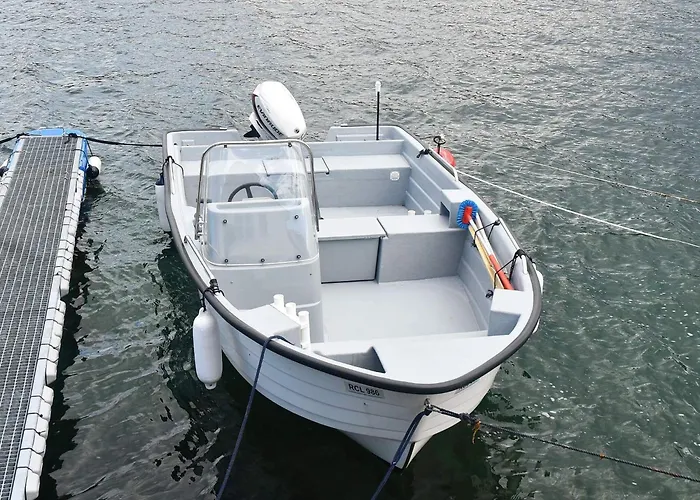 4 Person In Semesterbostad