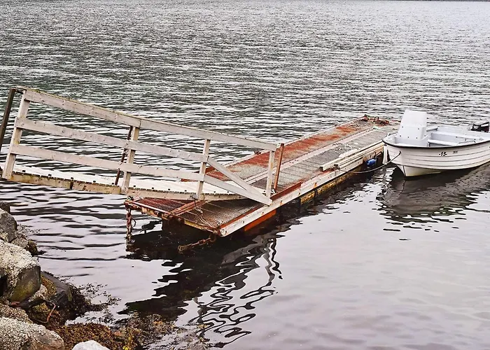 4 Person In Semesterbostad *